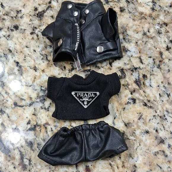 Labubu Prada Black Leather Set - Picture 1 of 3
